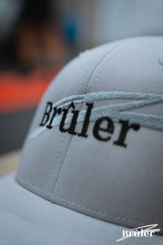Brûler Original Trucker Cap | SILVER